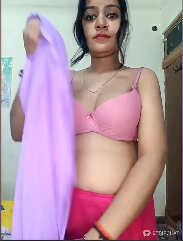 Miss-Riyasingh-stripchat-ticket-show