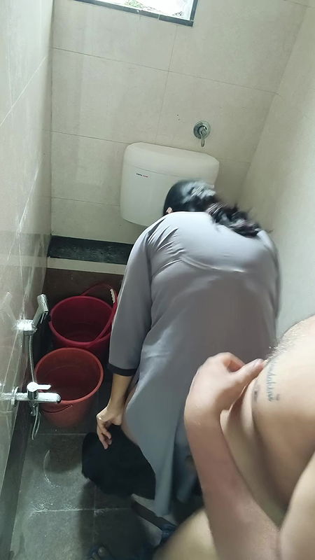 Madam fucked standing in the office toilet