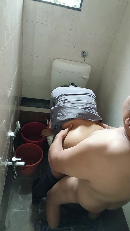 Madam fucked standing in the office toilet