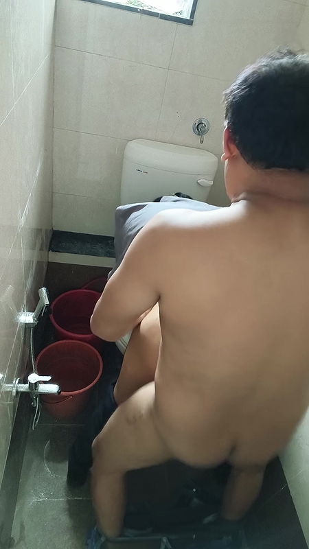 Madam fucked standing in the office toilet