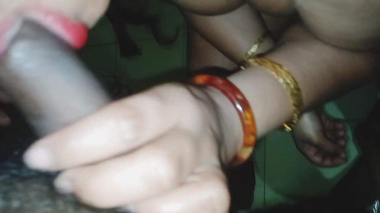 Indian Hot Girlfriend Begs for Hard Fucking After Waiting All Day