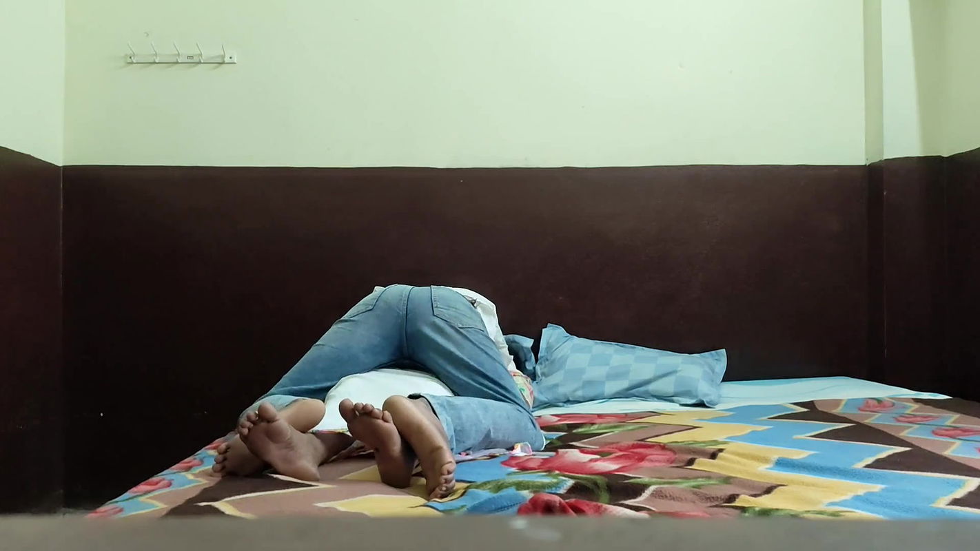 Wedding Anniversary Night in White Saree Part – 1