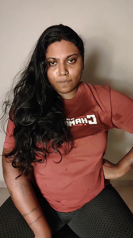 Sweaty Ilaria Is Horny for Some Indian Cock