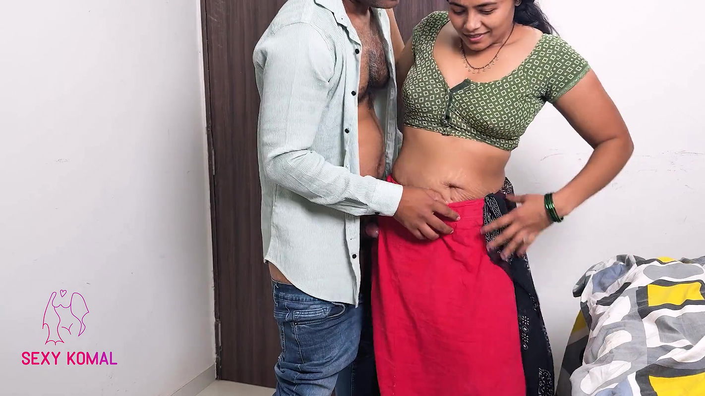 Soft! the Owner of the House Came to the House to Ask for a Feast, the Husband Touched the Man in the Bathroom, Took the Owner’s Penis in the Pussy.