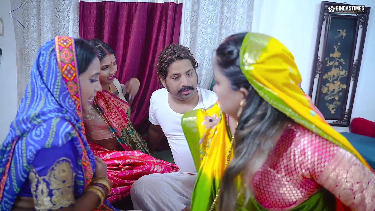 Omg – Desi Indian Brother in Law Takes All Hot & Sexy Bihari Bhabhiji at Once ( Bhabhi Gangbang )