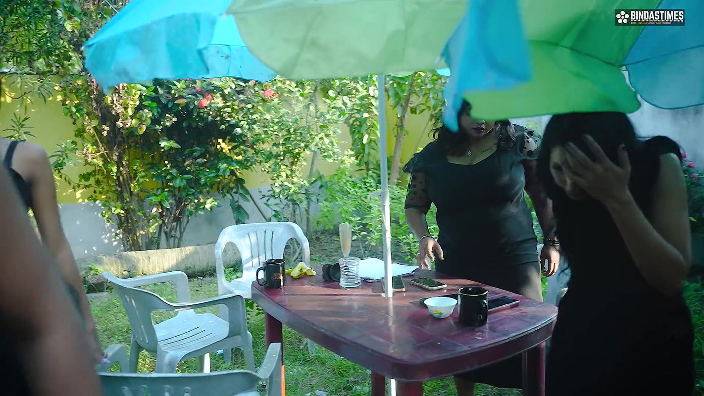 Indian Biggest Female Sex College – All Desi Indian Biggest Female Porn Stars Teach You How to Fuck ( Hindi Audio )