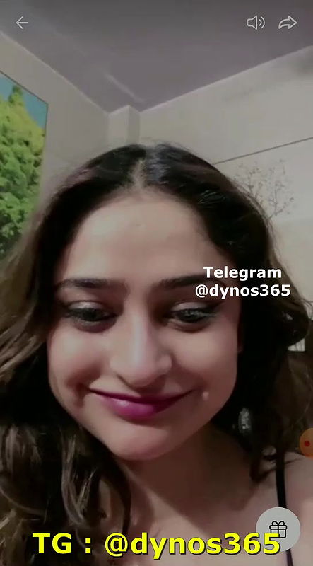 ID+Caption NIA Tango show