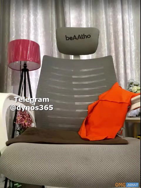 Brown_girl-stripchat-ticket-show