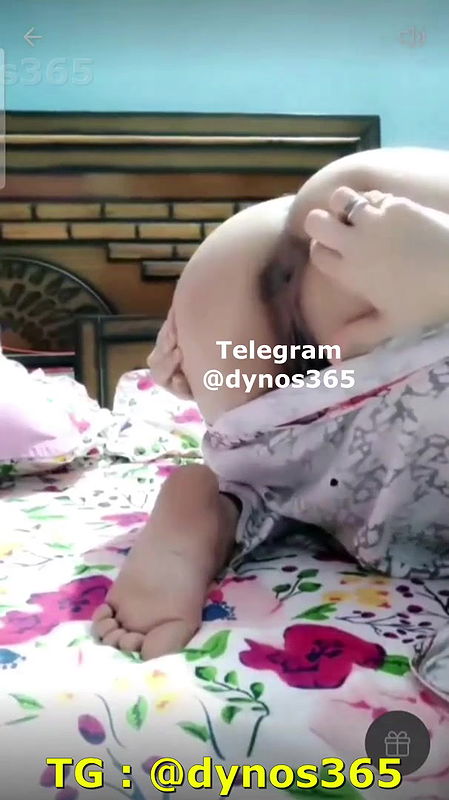 Cute Aliya Tango Show