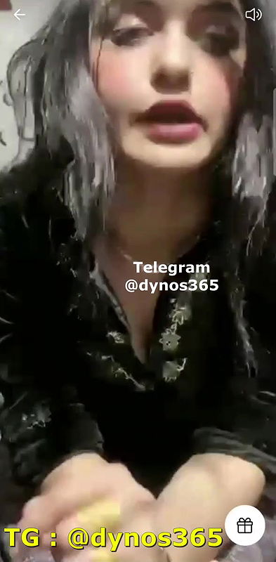 Smokiee Girl Tango Show