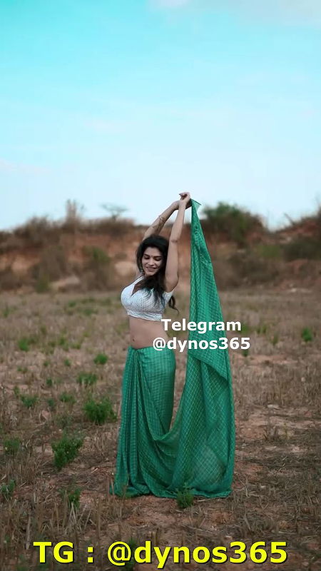 RESHMI NAIR – PEEING VIDEO