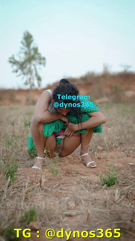 RESHMI NAIR – PEEING VIDEO