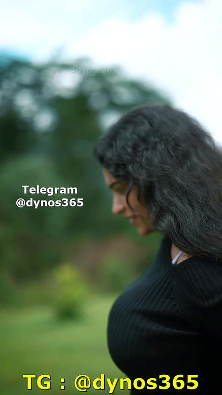 RESHMI NAIR – OUTDOOR