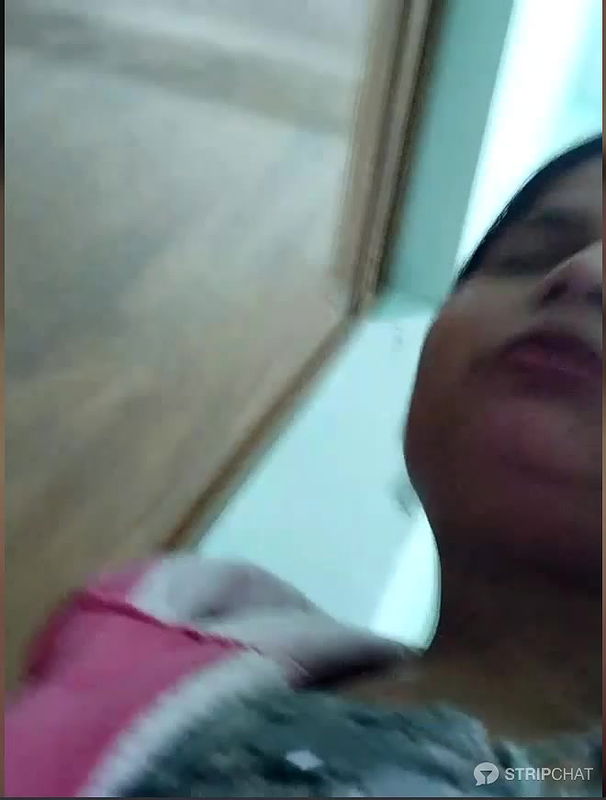 Hot-Pooja25-stripchat-ticket-show