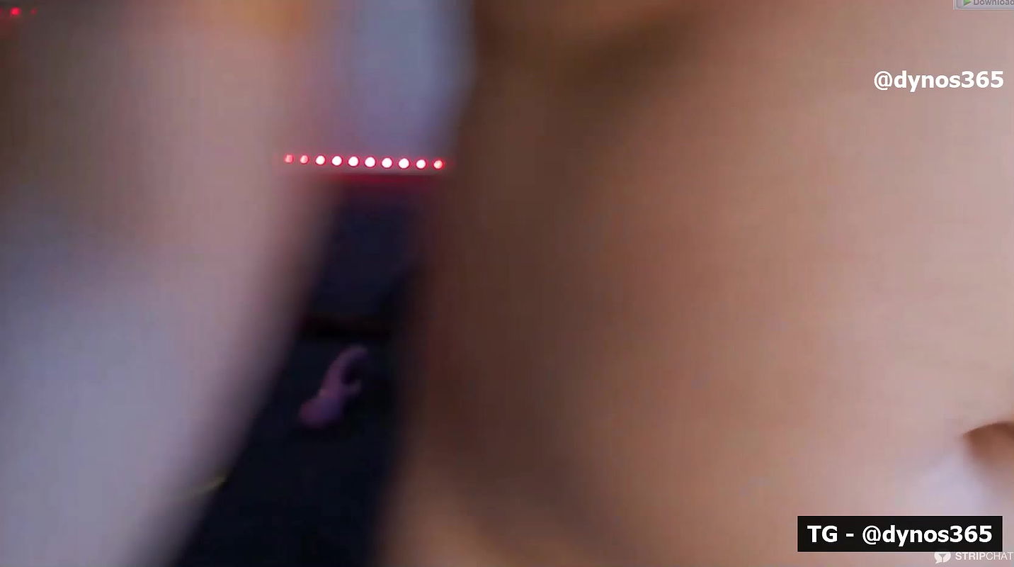 BeautyPriya-stripchat-ticket-show