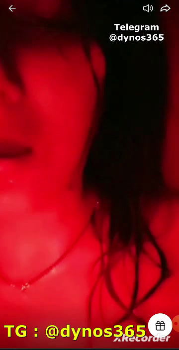 SILENT GIRL 1 Tango show