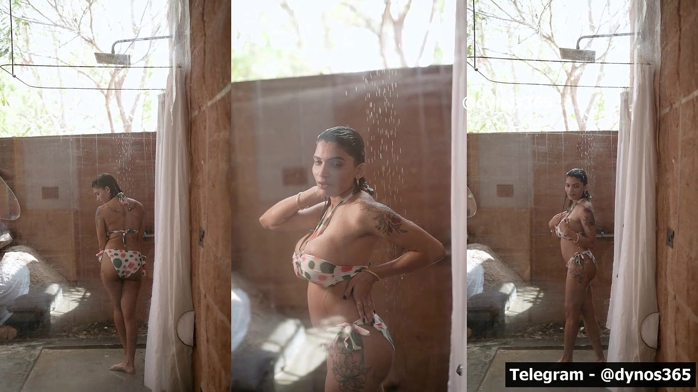 RESHMI NAIR – COUPLE SHOWER App video