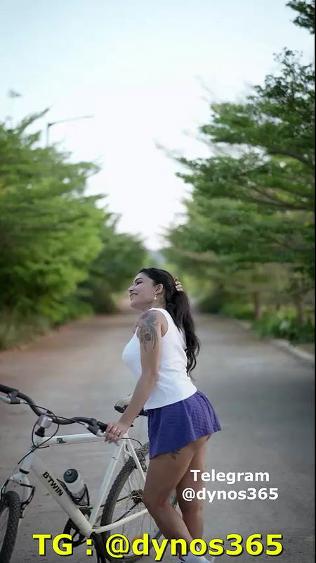 RESHMI NAIR – BICYCLE NUDE App video