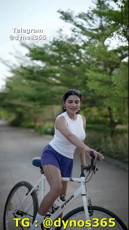 RESHMI NAIR – BICYCLE NUDE App video