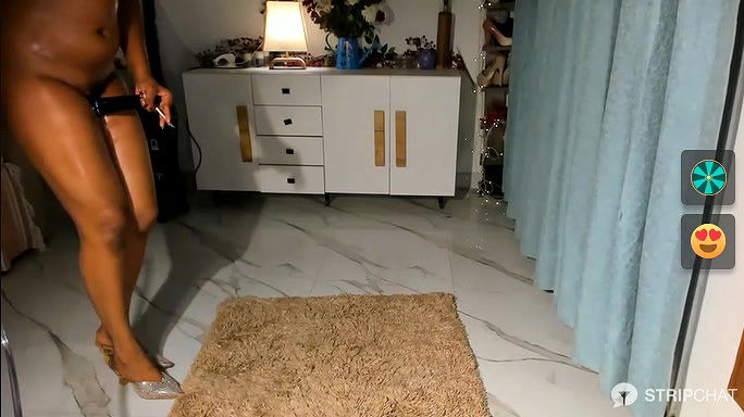 Bad_Girl_Kayra69-stripchat-ticket-show