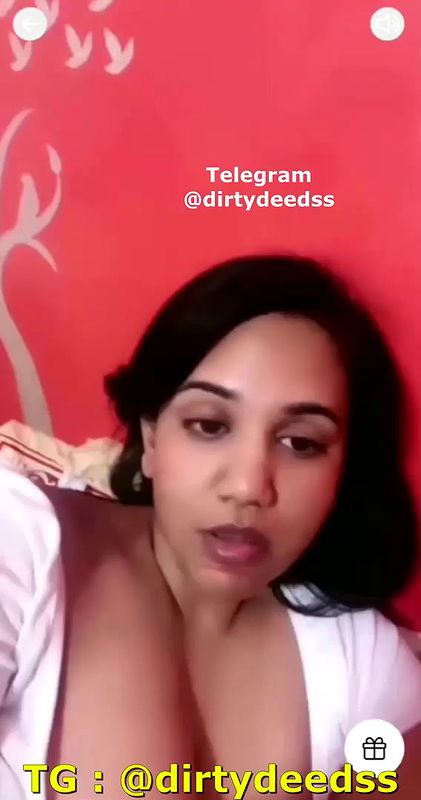 HONEY BEE 1Tango show