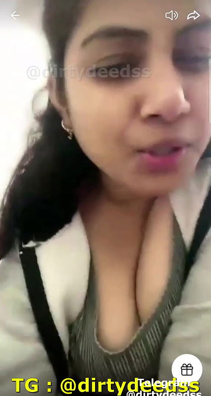 Sassy PakhiiTango show