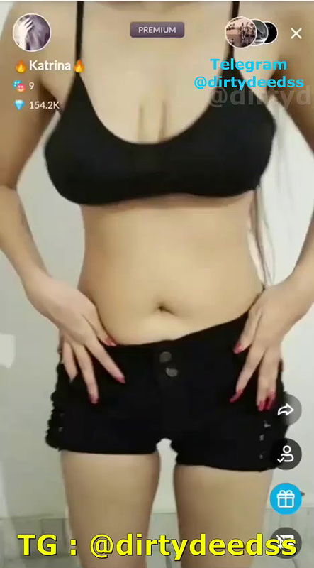 PRIYA MAGGOTango show