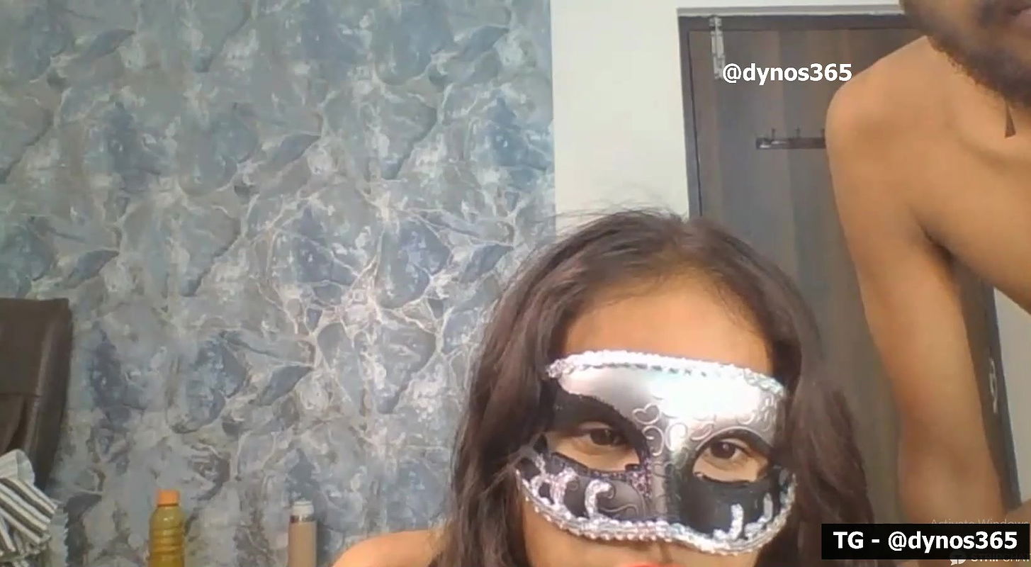 Dignified_Pari-stripchat-ticket-show