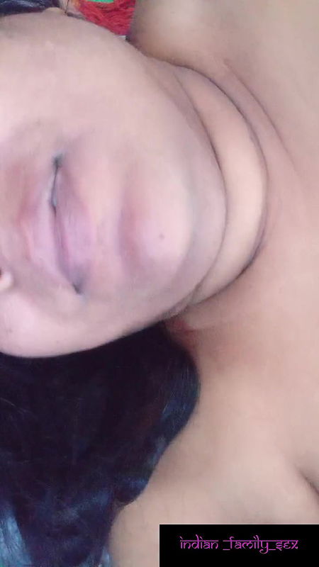 Facial Expressions Wile Licking Pusssy