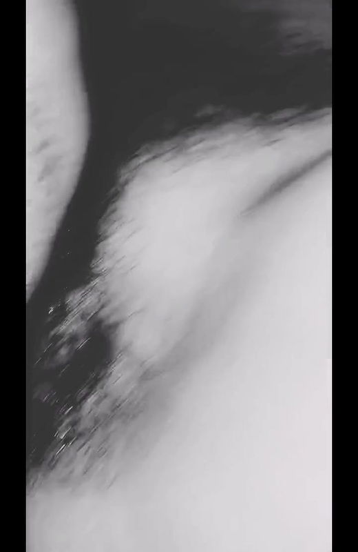 Jiju Chhodo Na Koi Aajayega Wife Ki Friend Ko Kitchen Me Pakad Ke Lund Chusaya Phir Bedroom Me Liya Ke Chut Chati to Mja Aagya