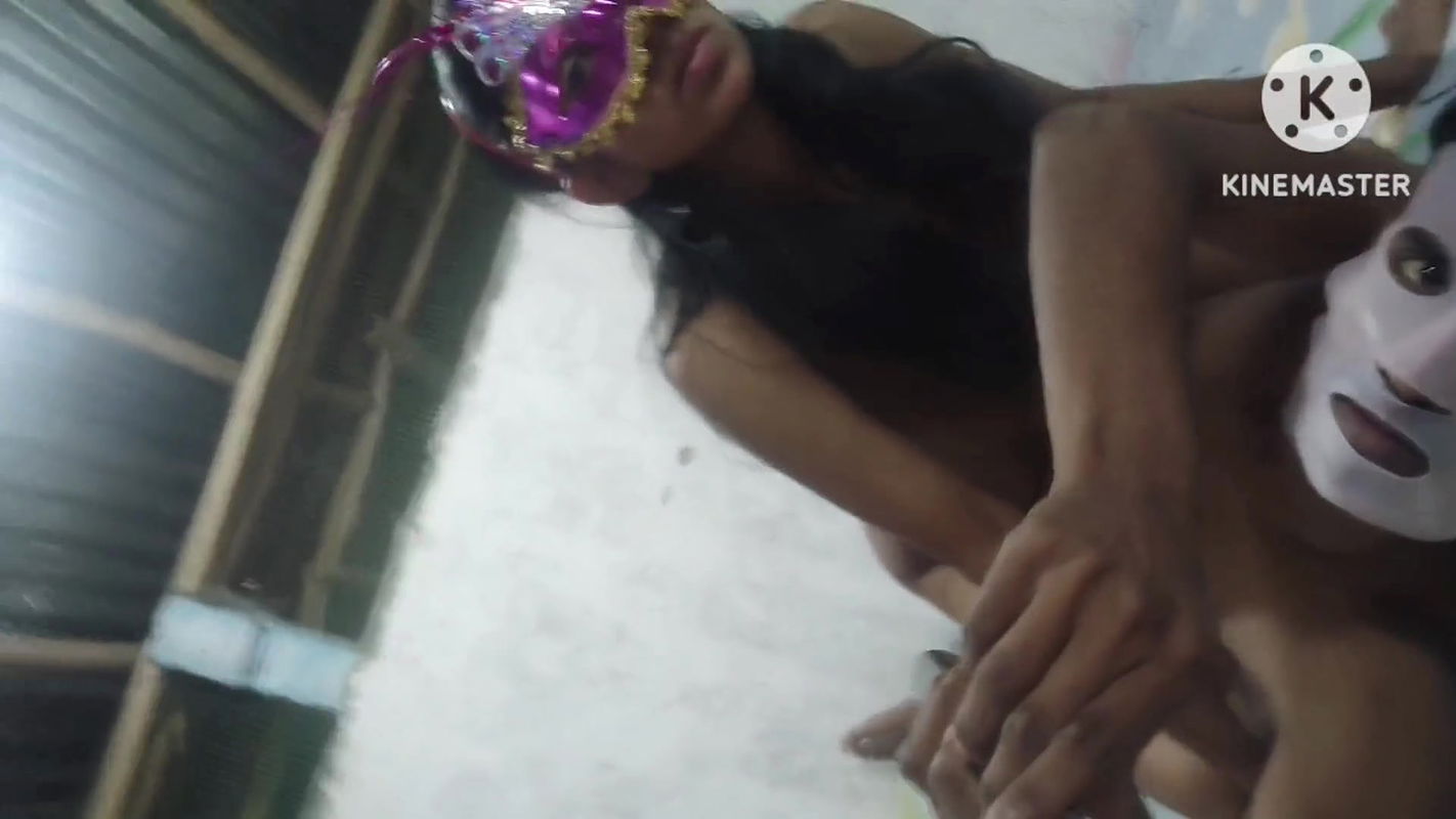 Season 33. Indian Bhabhi Fuck with Me Outside of Home