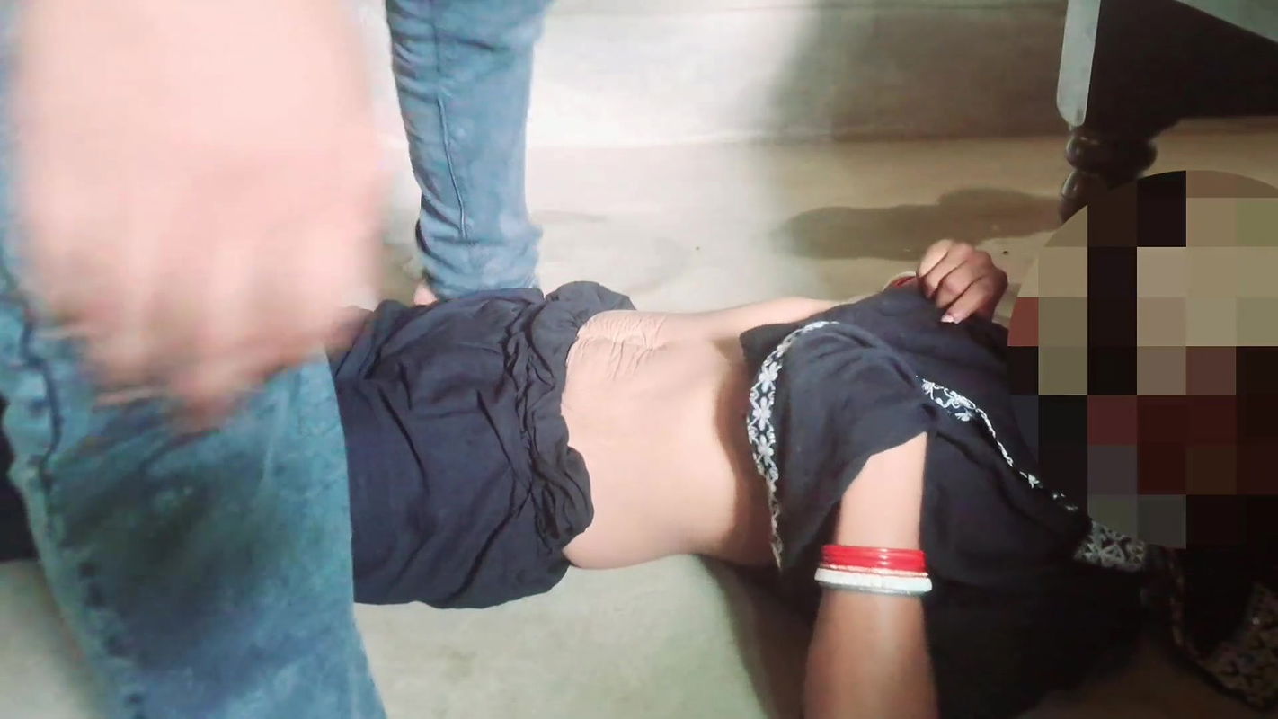 Swathi Naidu Teaching Young Boy in Tamilnadu