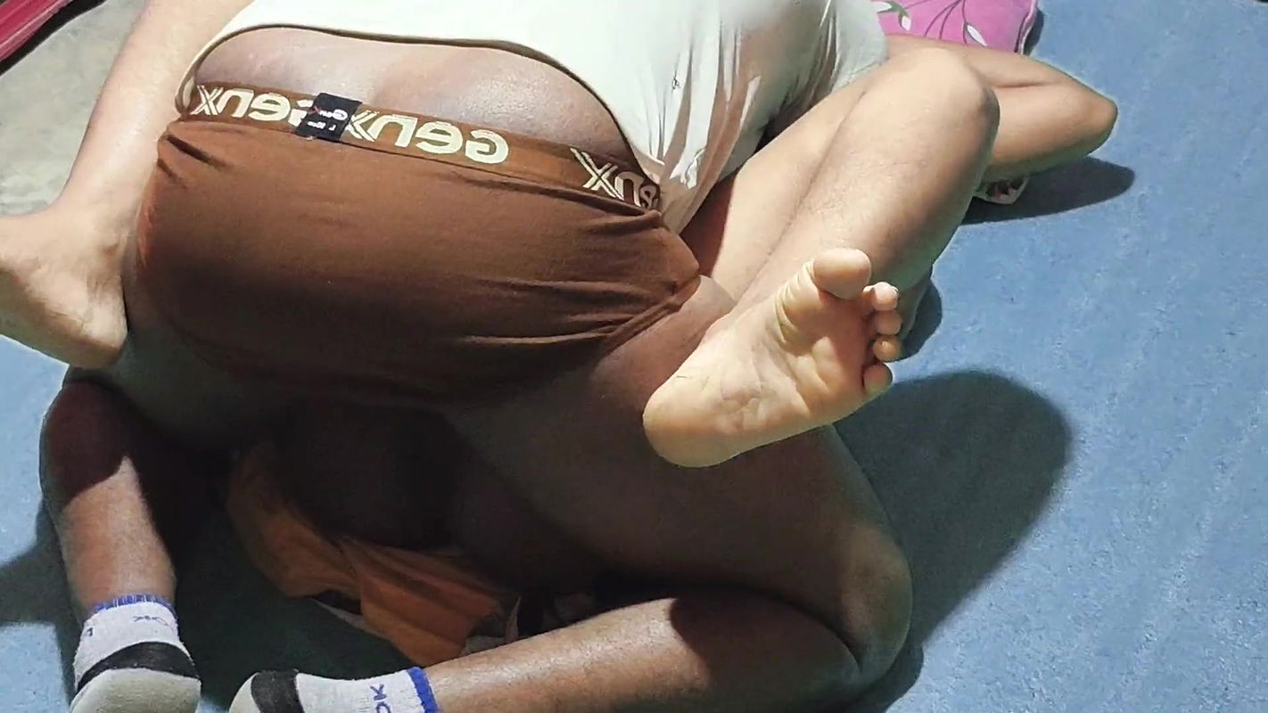 Young Bhabhi and Dewar Sex Enjoy