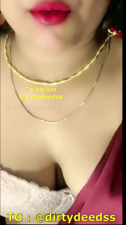 URVASHI 1 Tango show