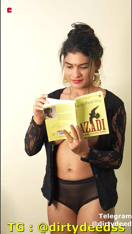 RESHMI NAIR – NUDE LIBRARY 4K