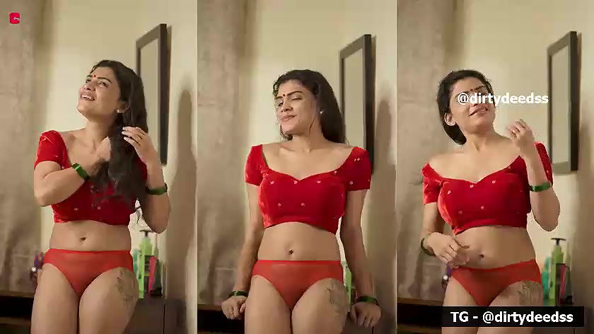 RED HOTTIE – RESHMI R NAIR