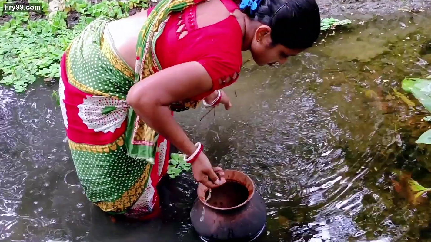 Sumona super ht navel show-Our beautiful village and village