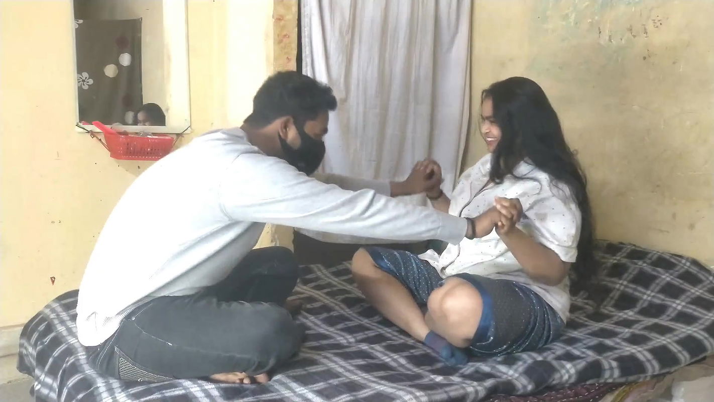 Chubby Indian BBW Sucks Cock Like Pro – Big Tits Desi Blowjob Cum in Mouth Homemade