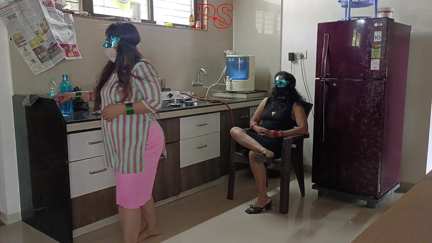 Desi Foursome Hindi Audio