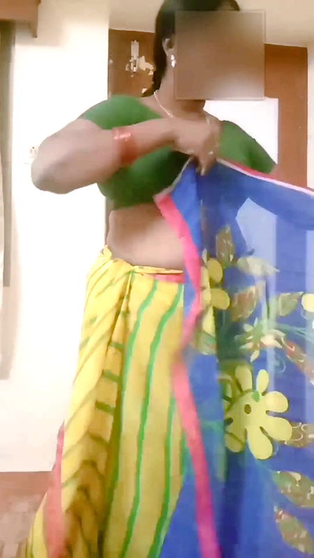 Desi Indian Tamil BBW Wife Nude Tease Big Boobs Ass Hairy Pussy Saree Wearing! Renuraj
