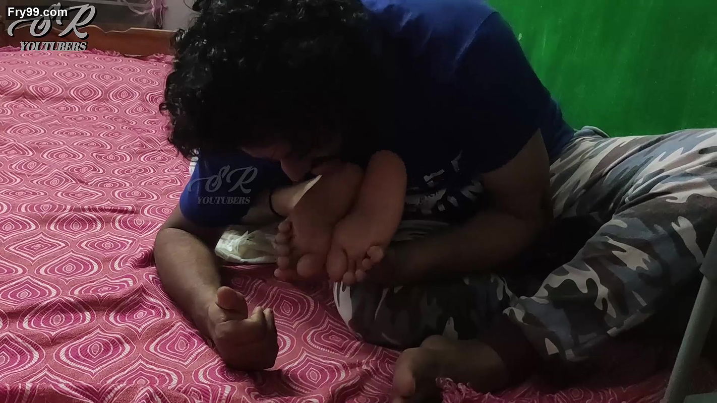 Vaishnavi – Feet Licking And Romance