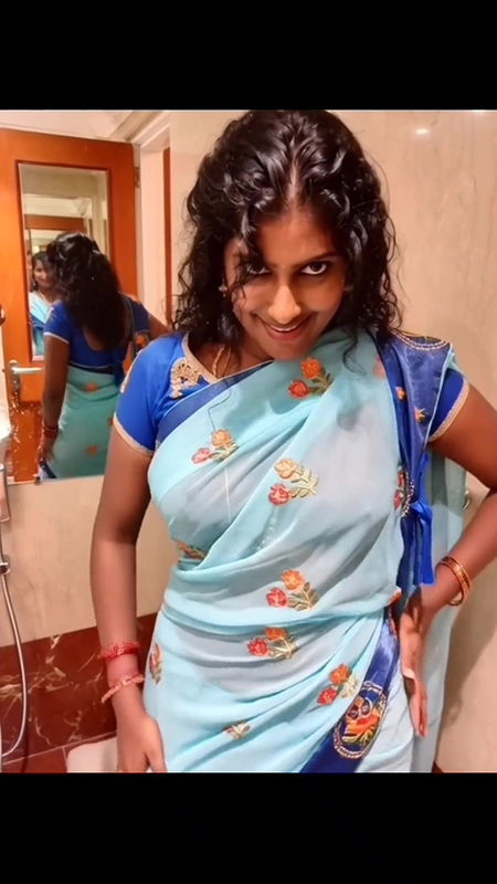 First Time Renu’s Exotic Hot Looks & Seductive Tease – Desi Tamil MILF Fire! Renuraj
