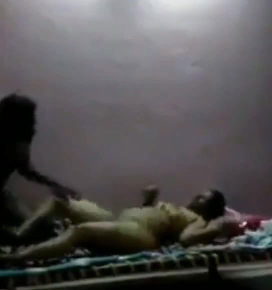 Desi Aunty Nude Play witth Lover