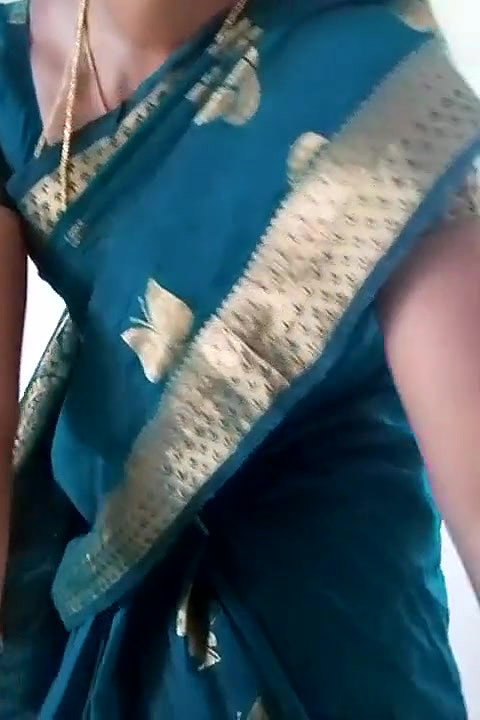 swetha tamil wife saree strip nude video