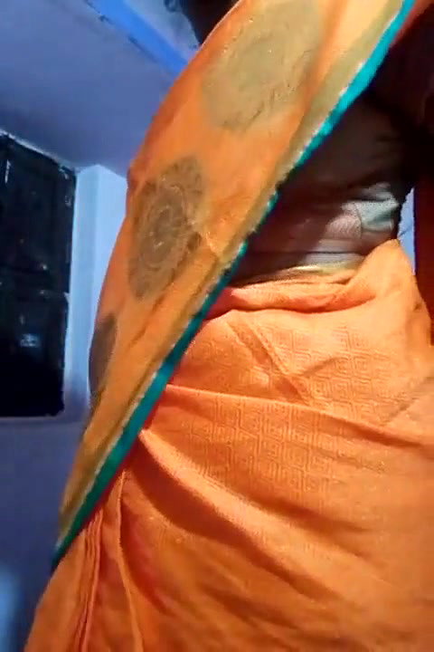 swetha tamil wife saree strip record video