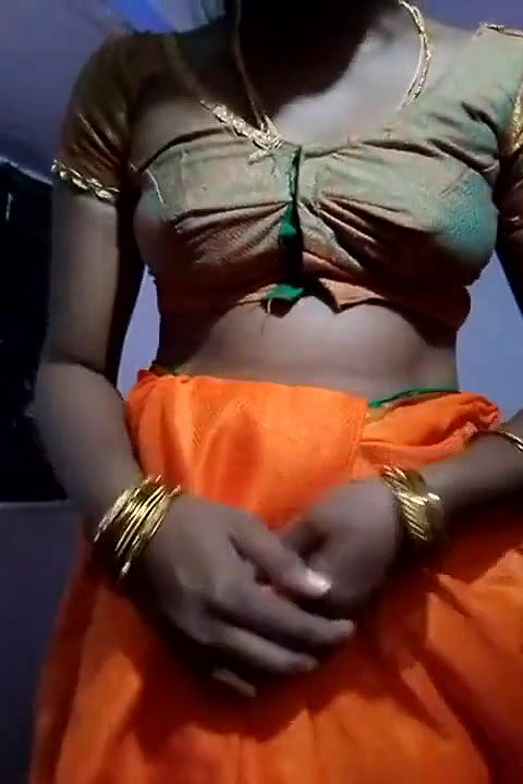 swetha tamil wife saree strip record video