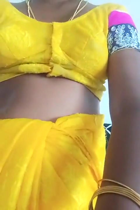 swetha tamil wife saree undress