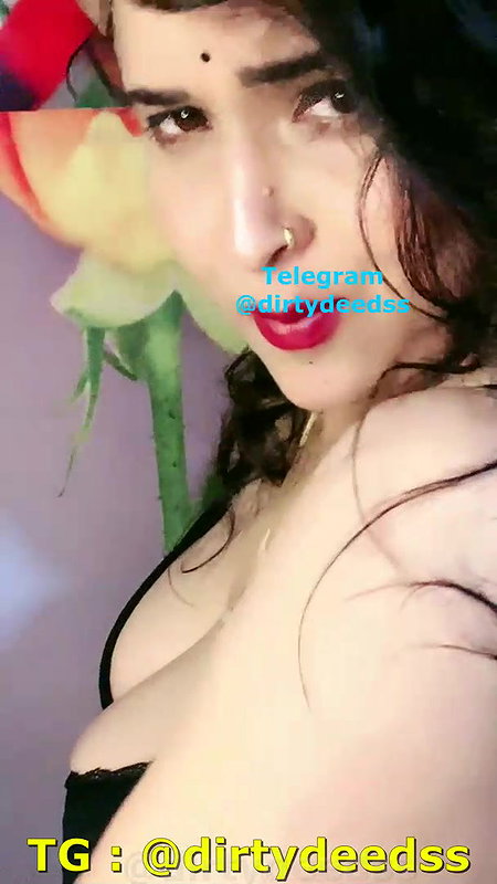 SANJANA AKA RJ MAHI 1 Tango Show