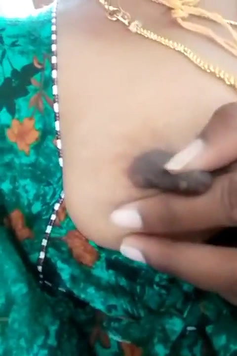 tamil wife swetha nude show