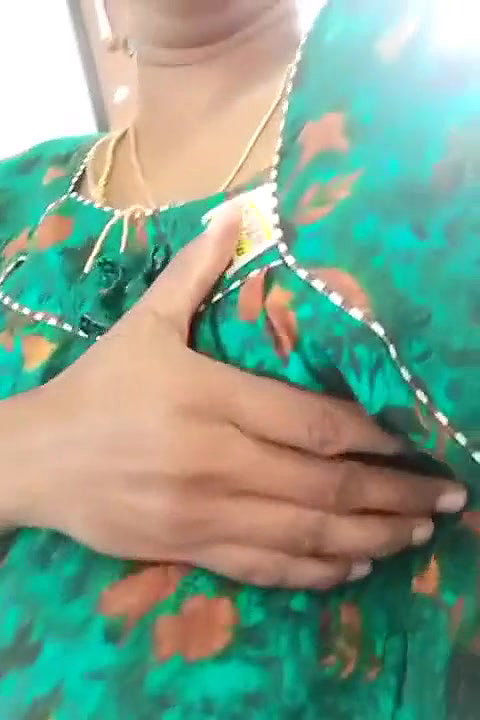 tamil wife swetha nude show